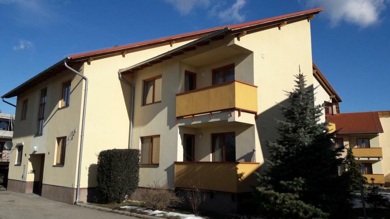 Ekko Apartman Hegykő Exterior foto